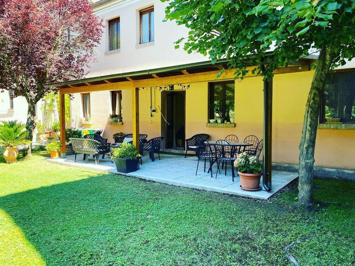 Hotel Borgo Antico Fabriano Exterior photo