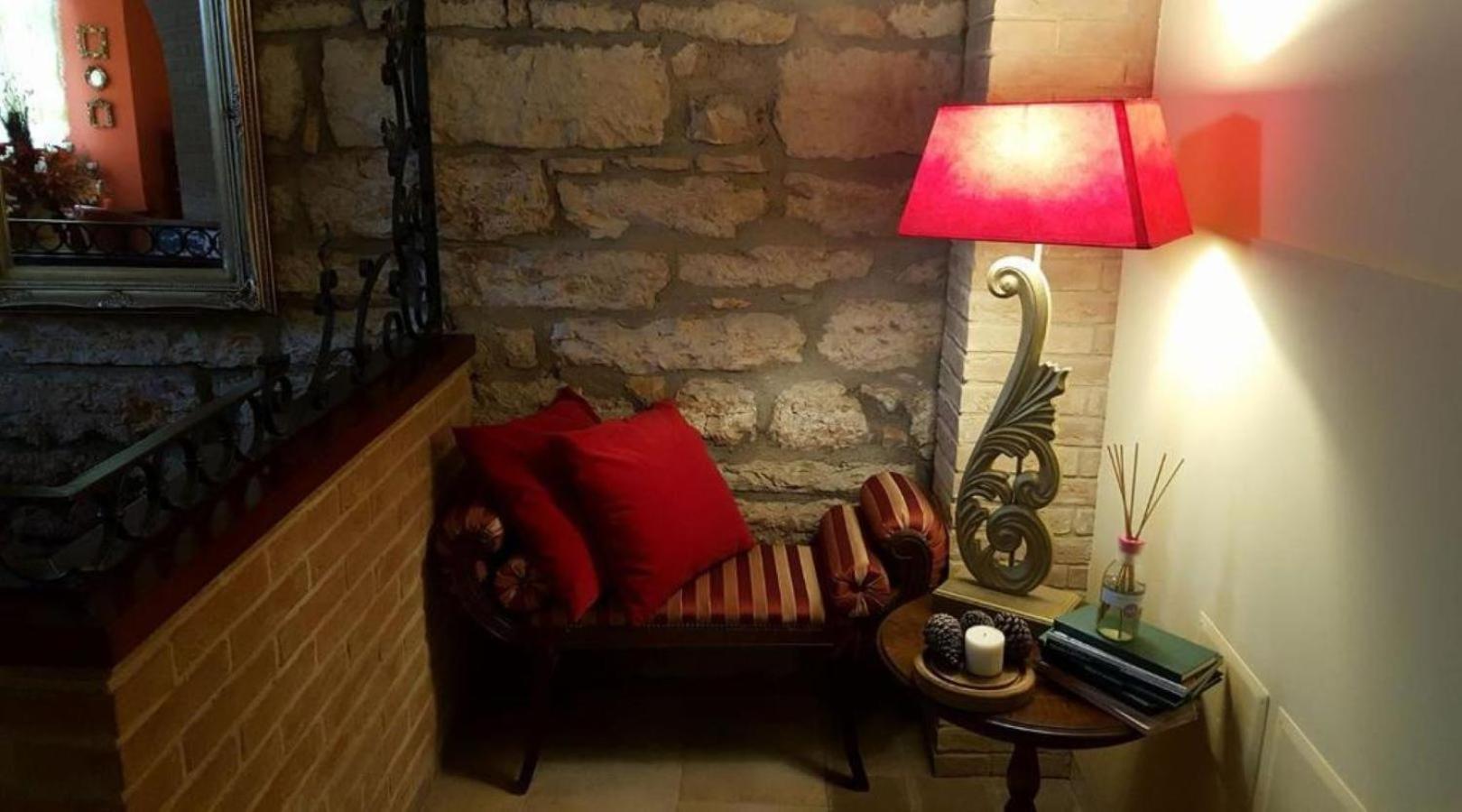 Hotel Borgo Antico Fabriano Exterior photo