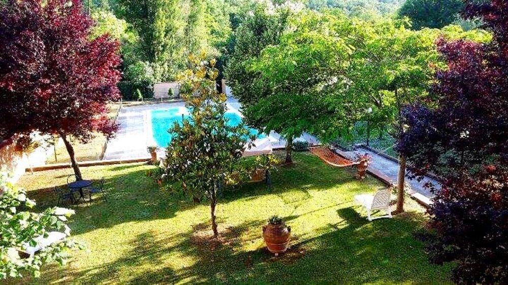 Hotel Borgo Antico Fabriano Exterior photo